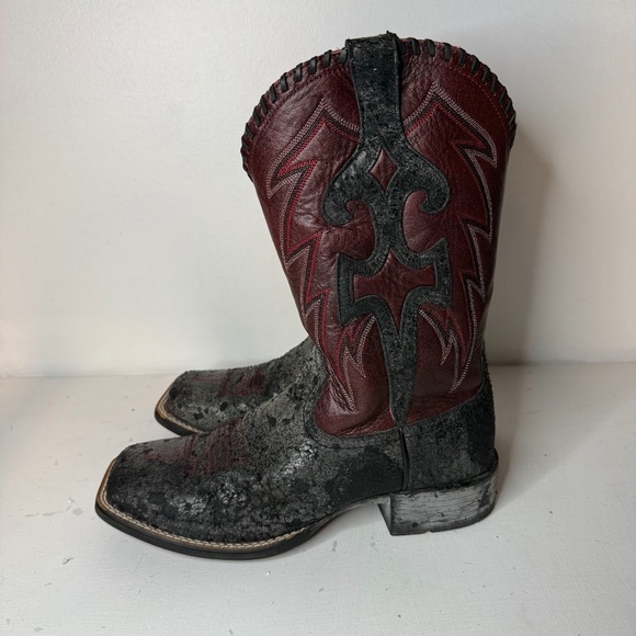 Ariat Boots Red Black Distressed Cowboy Western Whiplash? Men\'s Size 7.5 B main image 9